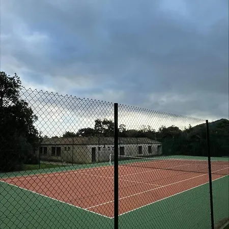 Occhiatana, Santa Giulia Villa Porto Vecchio