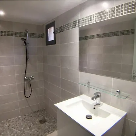 Occhiatana, Santa Giulia *